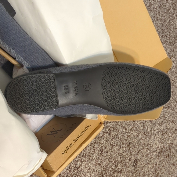 New in box VIVAIA shoes - Picture 2 of 9